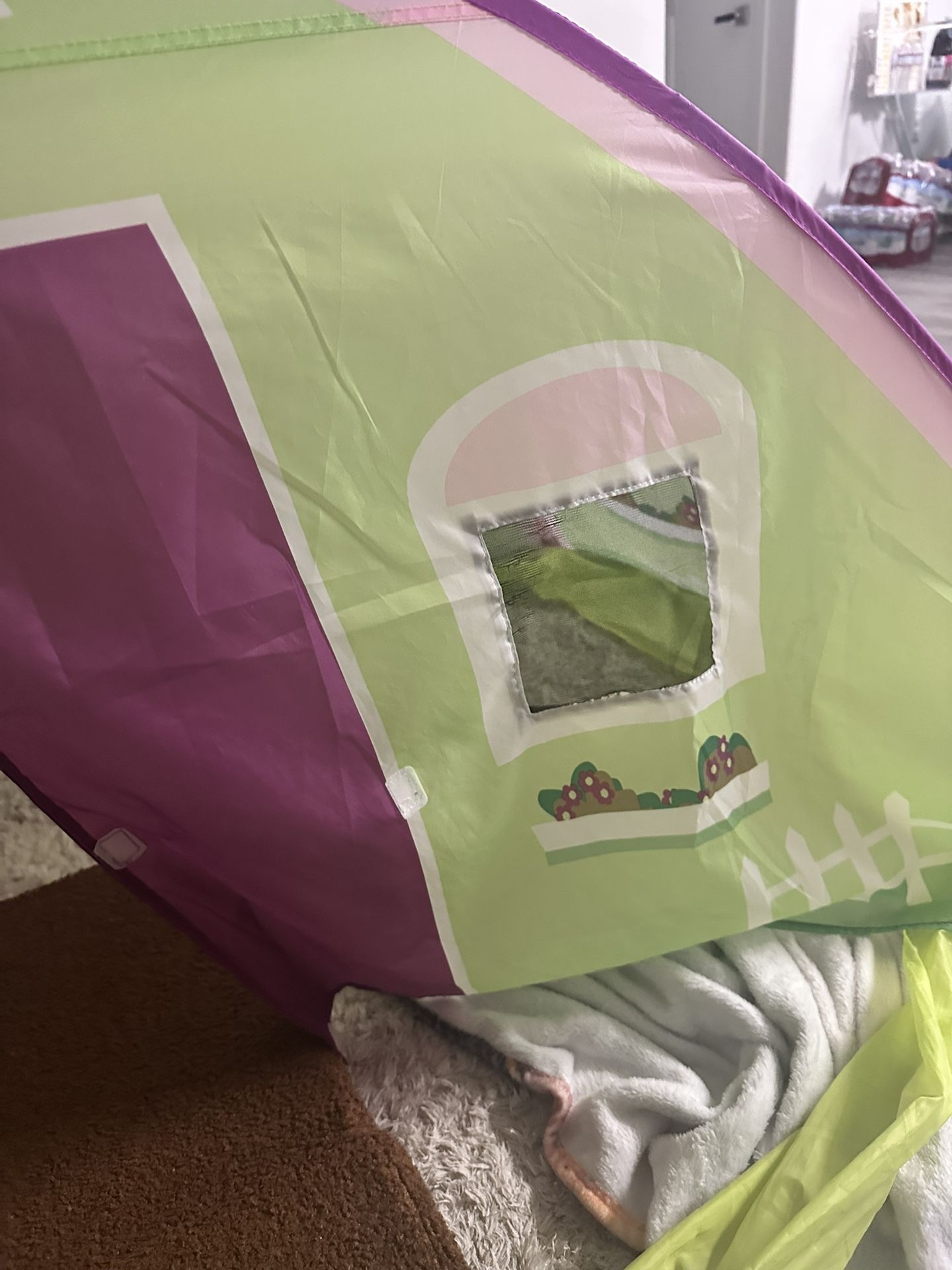 Girl Tent