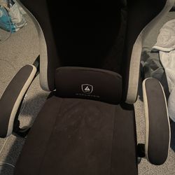 Gt Player Chair