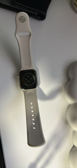 Apple Watch Series 8