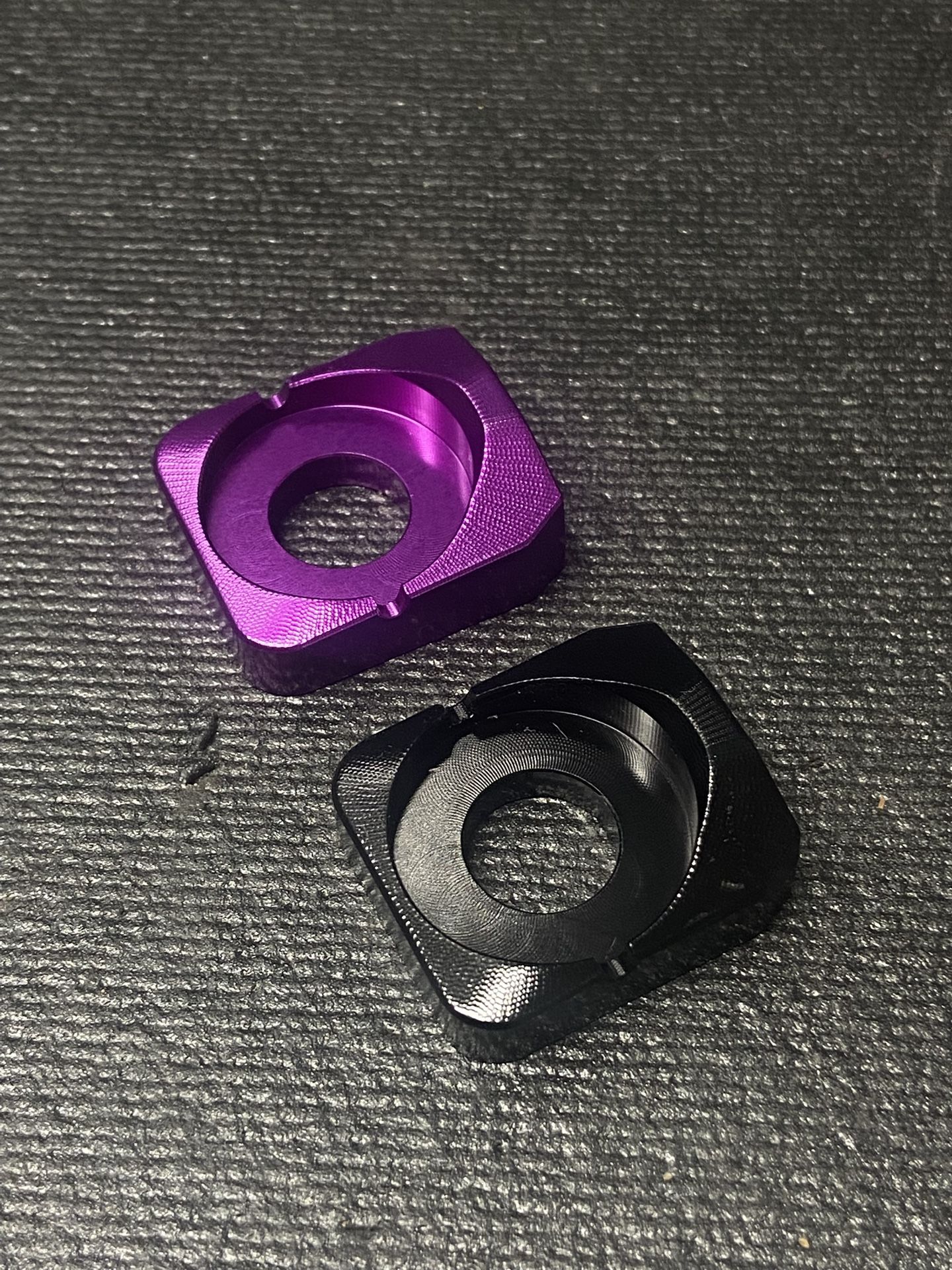 Surron Axle Blocks