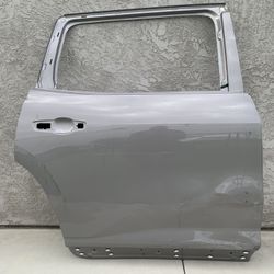 GMC Acadia Right Rear Door