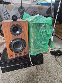 Custom book end speakers
