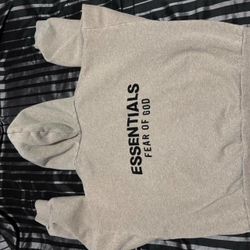 🔥 FOG Essentials Zip Up Hoodie Homestead Gray S/M – Brand New Authentic | Rare Style