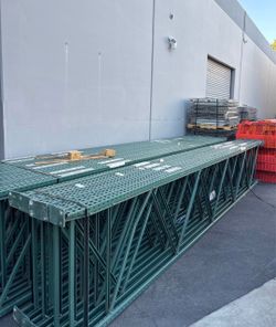 Industrial Pallet Rack upright