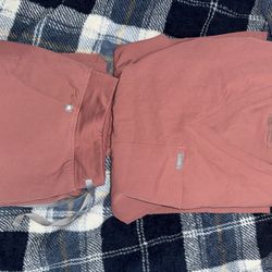 Muave Figs Scrubs Set 