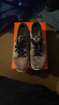 Nike Shoes 