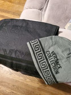 Versace Beanie And Scarf Set