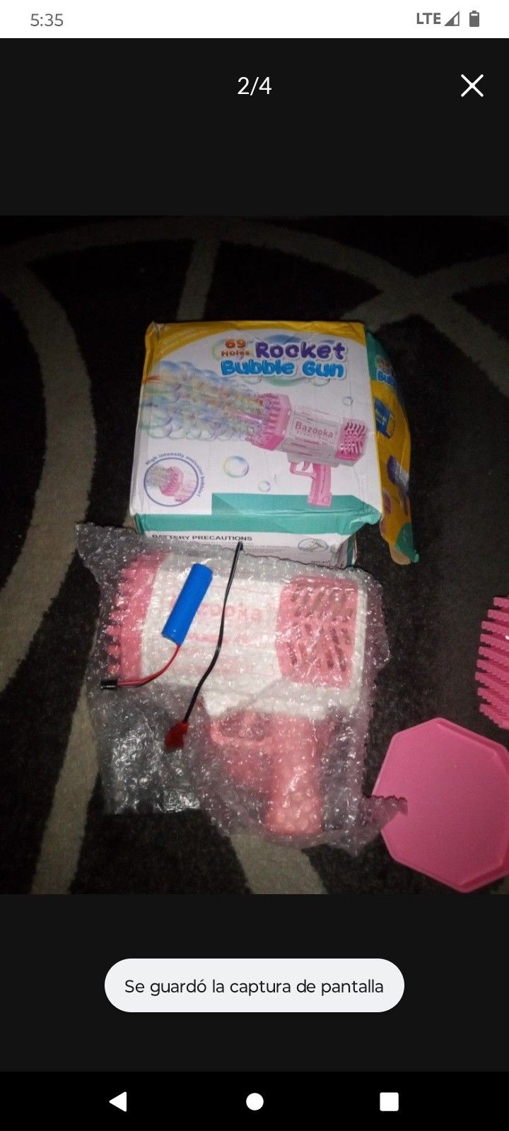 Pistola De Burbujas Están Semi Nuevas Se Las Compré A Mi Hija Y las Uso Como Dos Veces $25 Por Las Dos