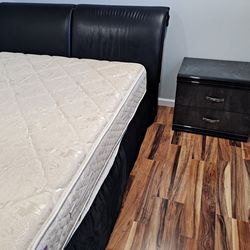 Bed with 8 inches mattress