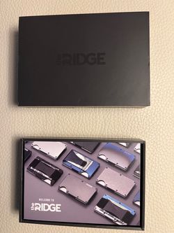 The RIDGE Wallet, new, royal black