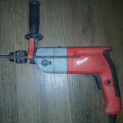 Milwaukee 1/2 Inch Corded Hammer Drill