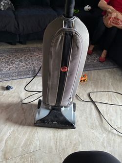 Hoover Platinum Bagged Upright Vacuum Cleaner