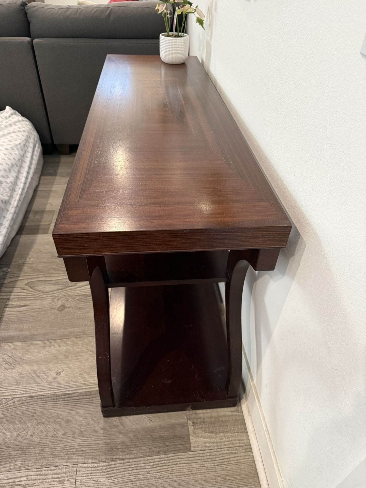 Ethan Allen Console Table
