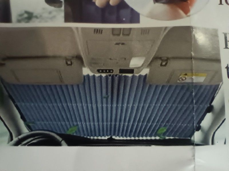 Retractable Windshield Sun Shade For Car