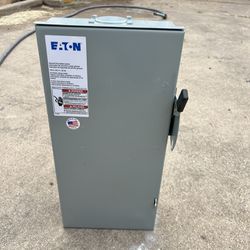Eaton 100 Amp Disconnect
