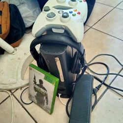 X Box 360 Elite Two Controllers All Cords Ac And Av Video Cords Online Headset W Mic