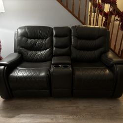 Couch & loveseat 