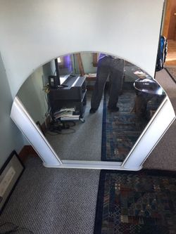 Dresser mirror