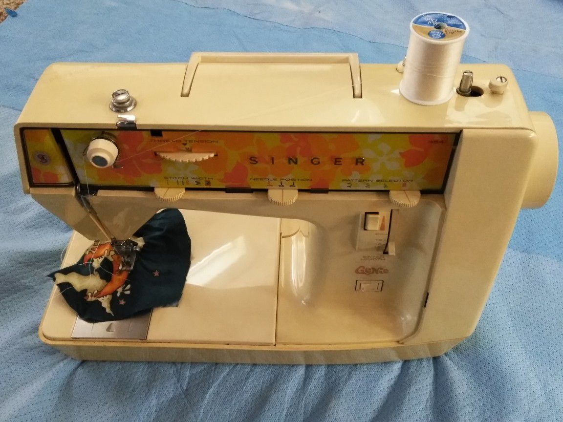 Singer Genie Sewing Machine
