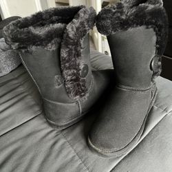 Womens Size 7-8 Boots