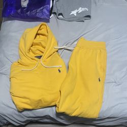Polo Hoodie / Joggers