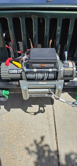 Winch 12000 lb and mount