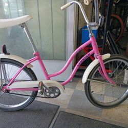 Schwinn Lil Chil 20" Bicyle