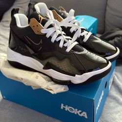 Jordan Zoom 92 Black Metallic 