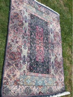 Rug