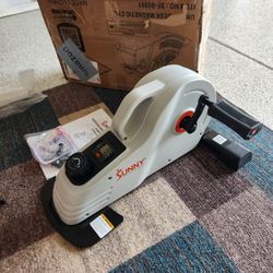 Under desk elliptical