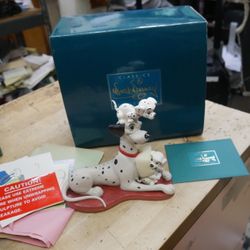 WALT DISNEY CLASSICS COLLECTION PROUD PONGO 101 DALMATIONS BOX COA 