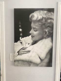 Marilyn Monroe framed wall art