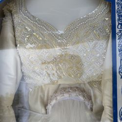 Wedding Dress Size 6