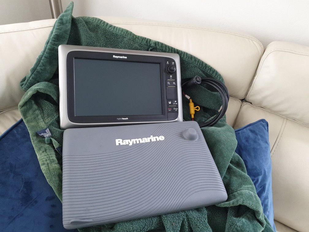 GPS Raymarine E70023,,,,