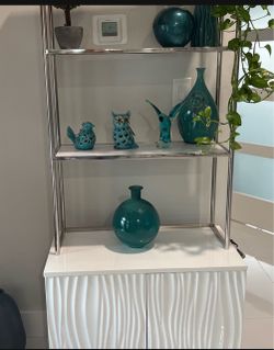 Curio living room