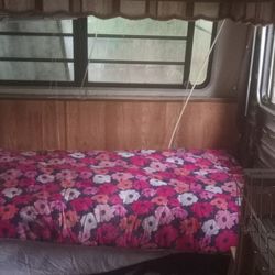 Camper