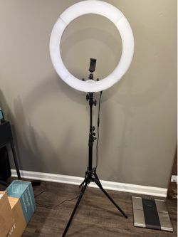 Ring light