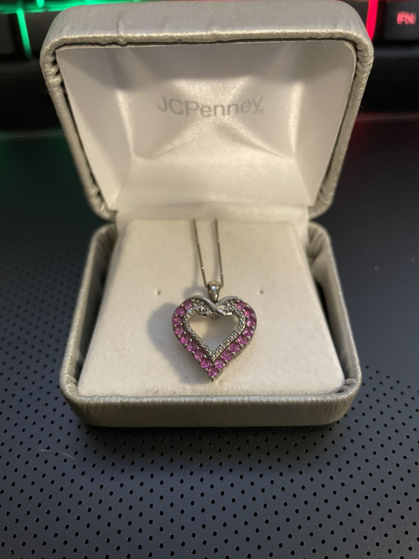 Pink Pendant Heart Necklace 