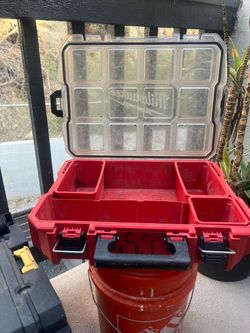 Milwaukee tool box