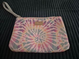 NEW BETSEY JOHNSON BAG!!
