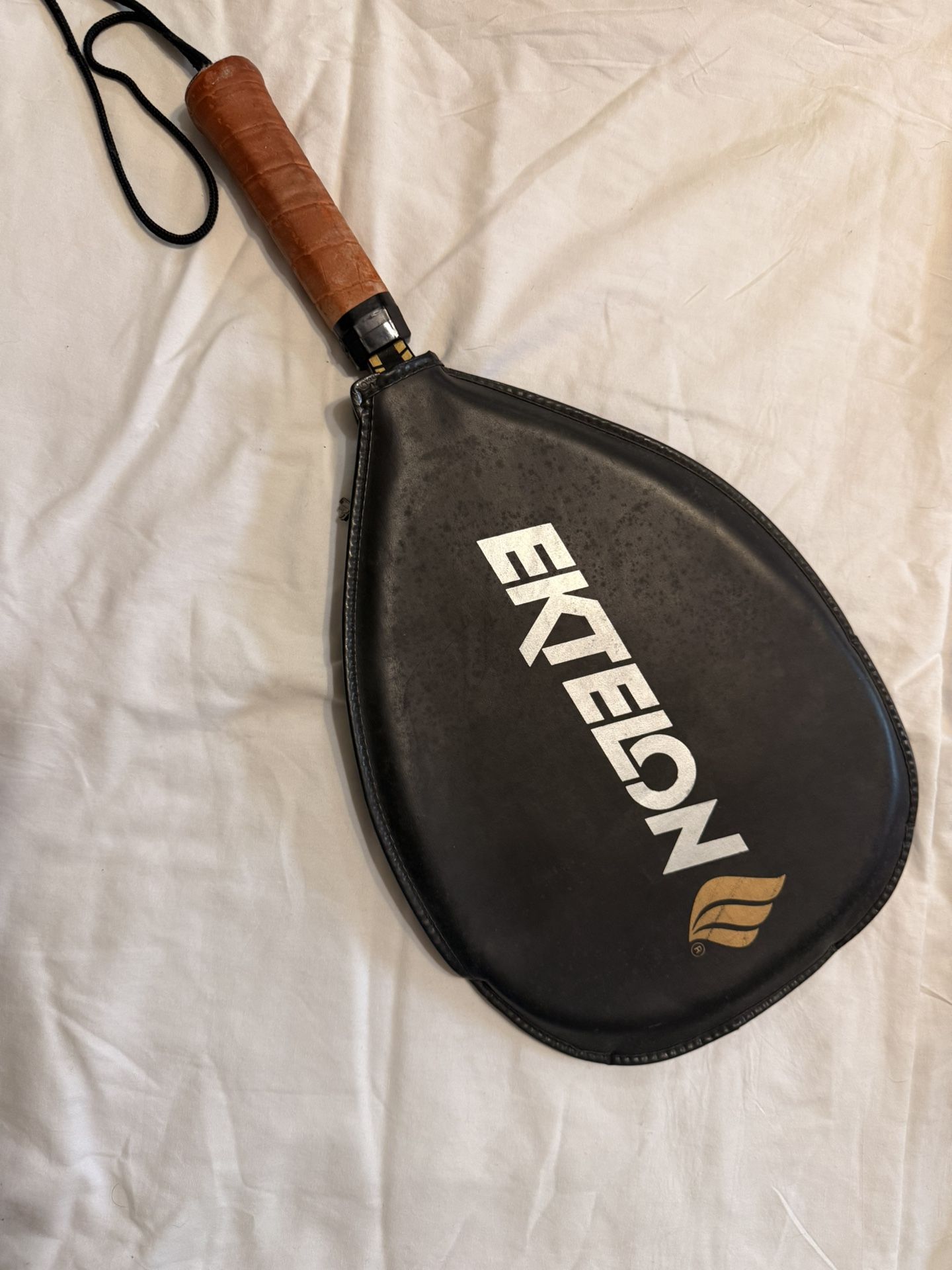 Vintage Ektelon 4 AXIS Graphite Racquetball Racket w/ Cover – Collectible