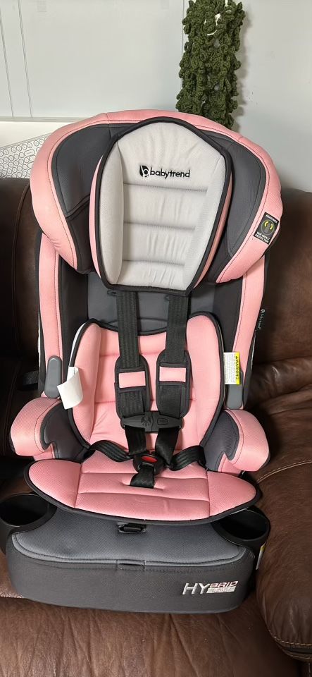 Baby Trend hybrid Booster Seat 