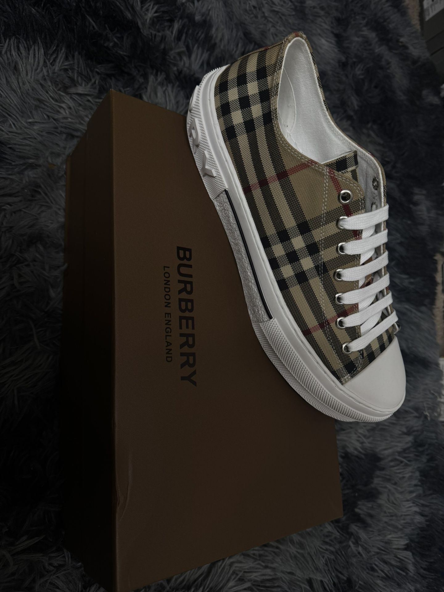 Burberry Designer Shoe