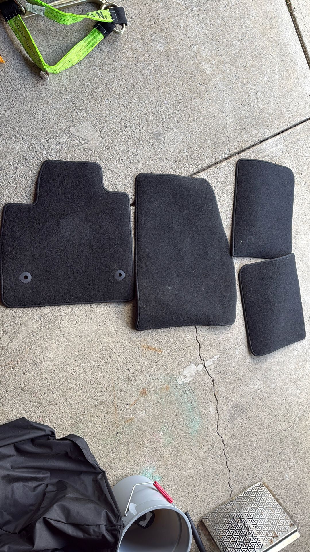 2022 Chevy Blazer OEM Floor mats