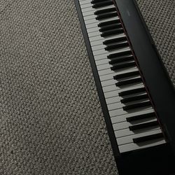 Yamaha Keyboard 
