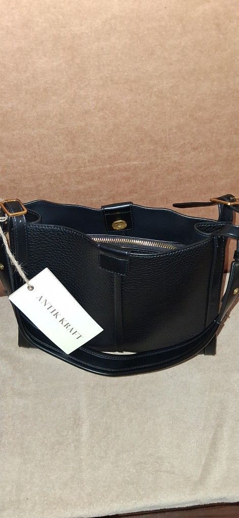 Antik Kraft Shoulder Bag