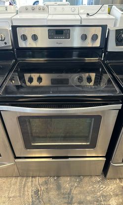 Whirlpool Stainless Electric Stove with Glass Top