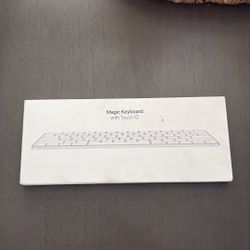 Apple Magic Keyboard with Touch ID for Mac Models with Apple Silicon - White - US English