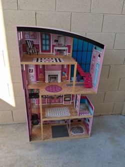 Kid craft  doll house