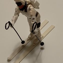 G I JOE ARCTIC TROOPER (SNOW JOB) From 1983 with ACCESSORIES 